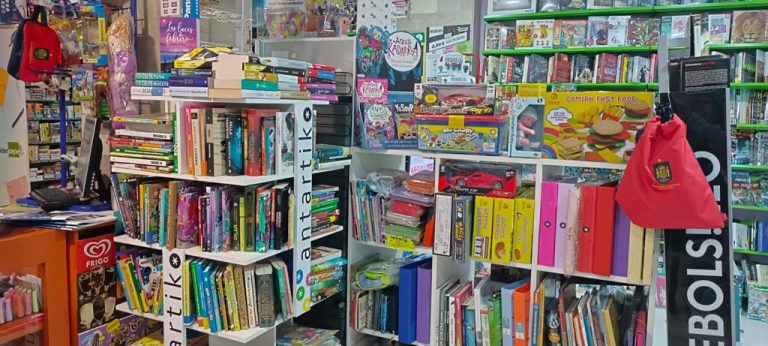 Librería papelería Luque