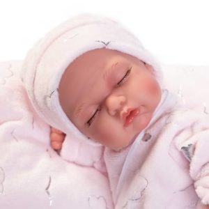 MU?ECA PITU LUNI SUE?OS EN LAS NUBES