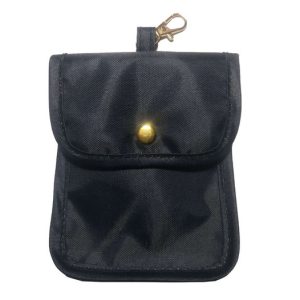 MINI BOLSA GUARDATODO CON ENGANCHE NEGRA LISA