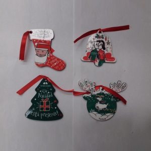 PACK 4 ADORNOS DE NAVIDAD DE MADERA SURTIDOS
